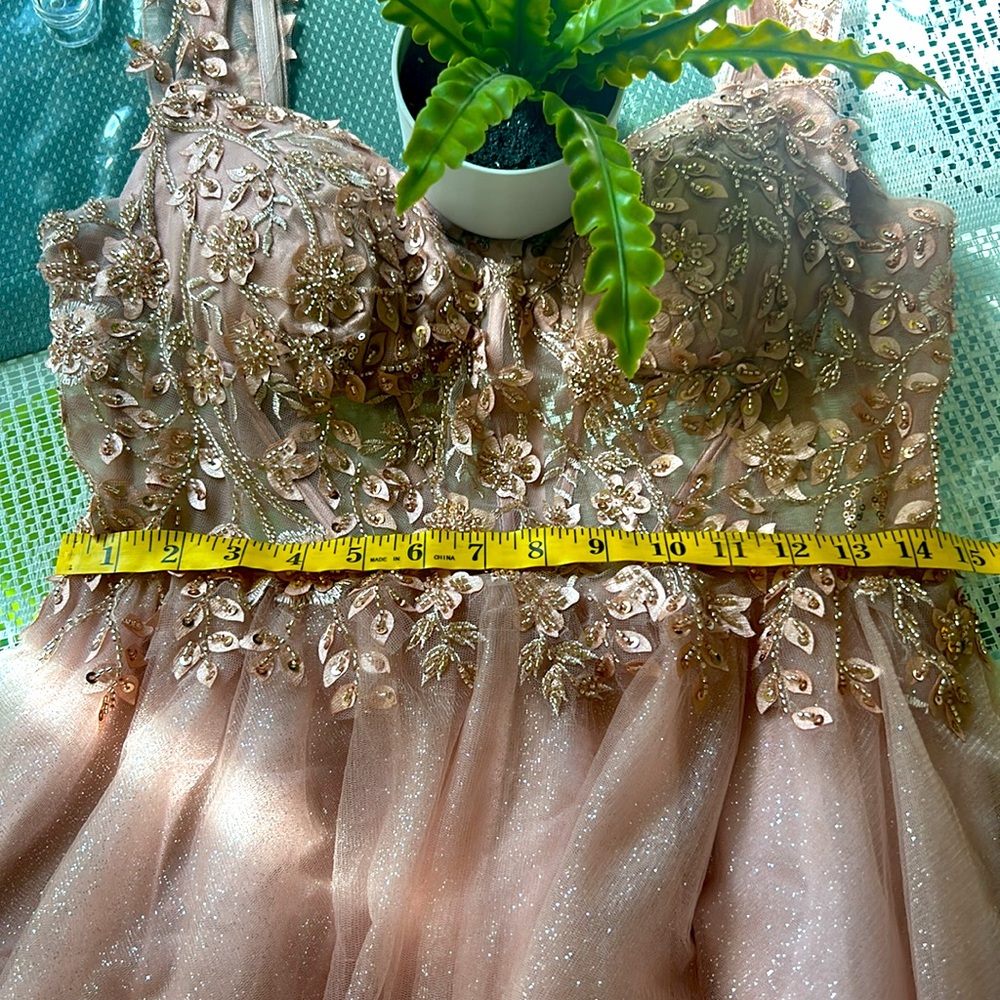 Size M - Picture 6 of 11